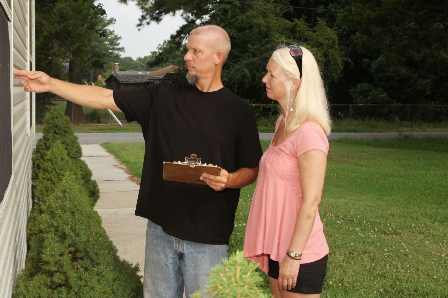 Window inspection showing homeowner problem areas
